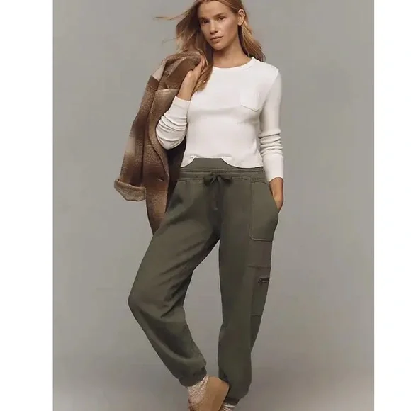 Powder Packed Pants
DAILY PRACTICE BY ANTHROPOLOGIE 
NWT
Color- Green - Picture 3 of 7